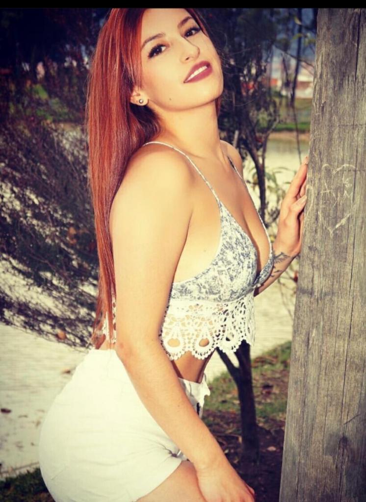 Chica busca chico en Pontevedra: Chica busca chico