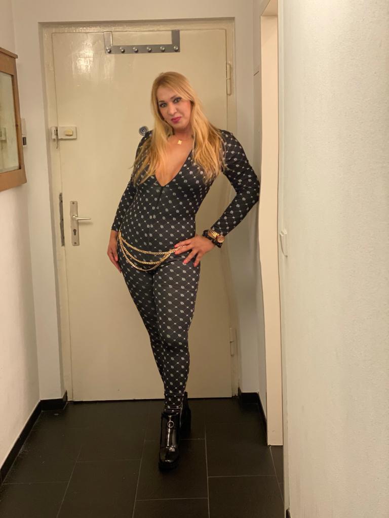 602515067: Transexual en León