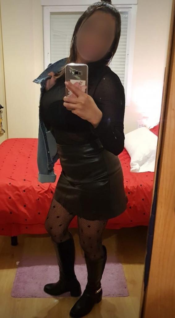 Chica busca chico en Jaén: 