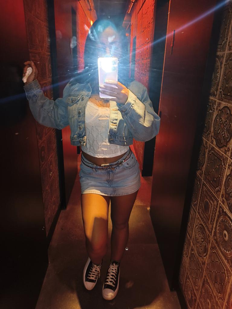 Chica busca chico en Barcelona: 