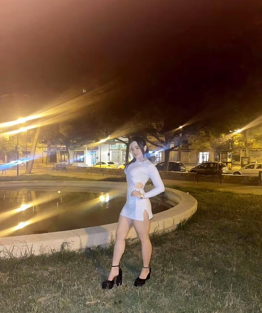 Chica busca chico en Zaragoza: 