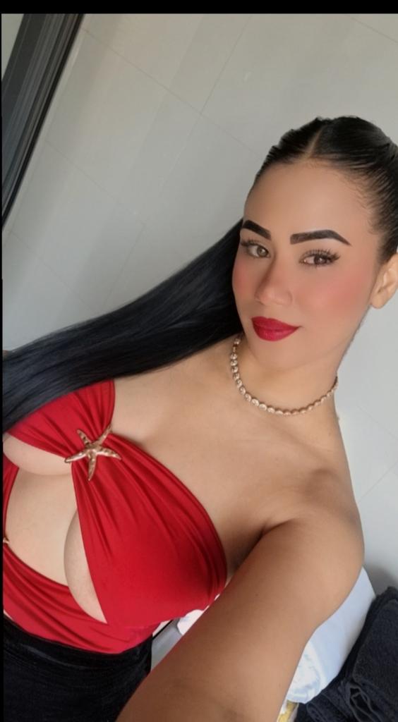 742077325: Chica busca chico en Almería
