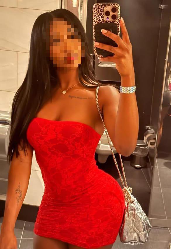 Chica busca chico en Cantabria: 