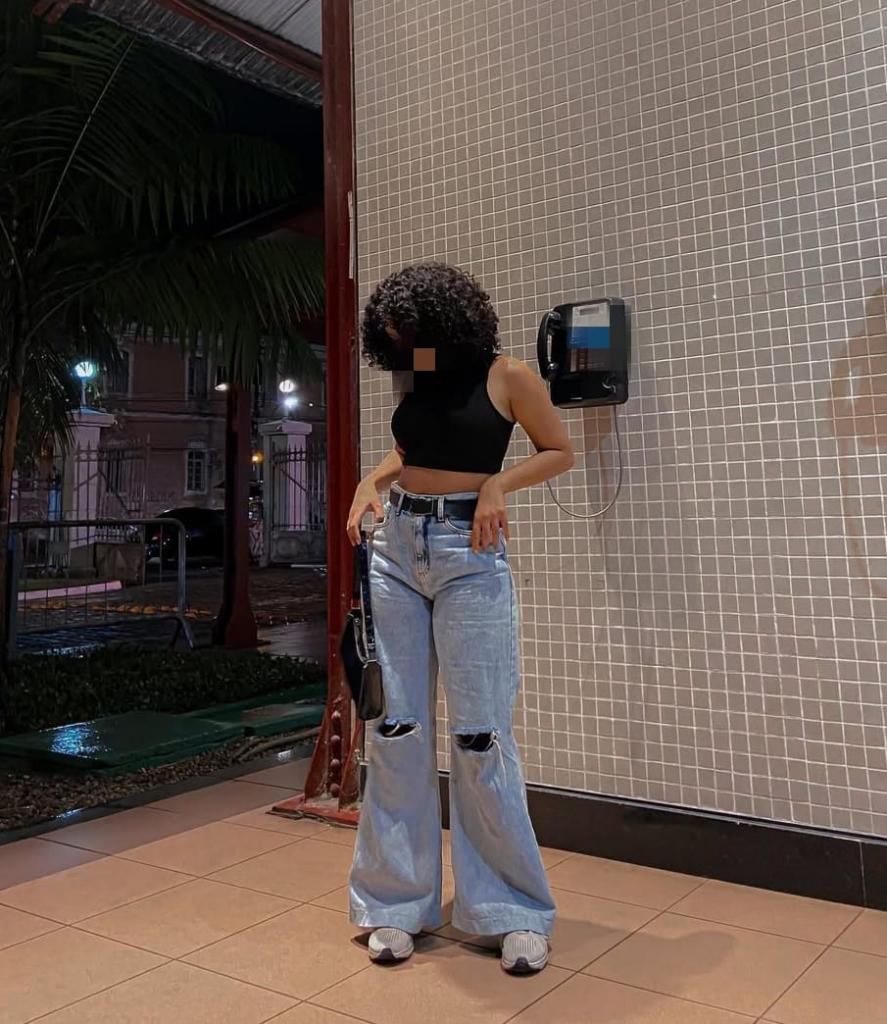 Chica busca chico en Almería: 