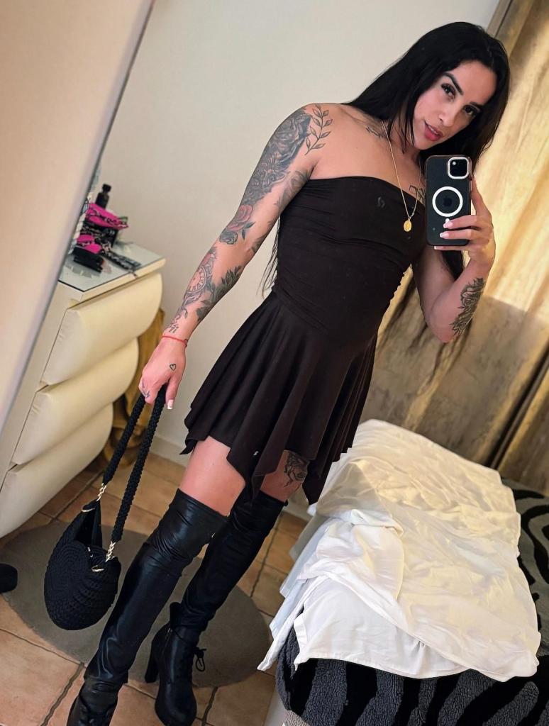 687419600: Transexual en Barcelona