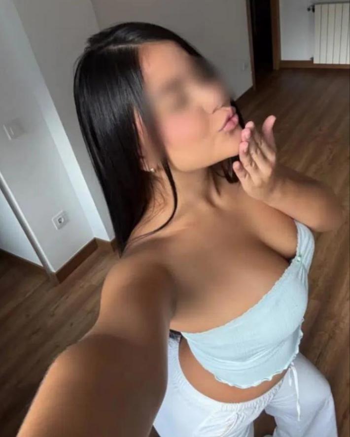 Chica busca chico en Murcia: 