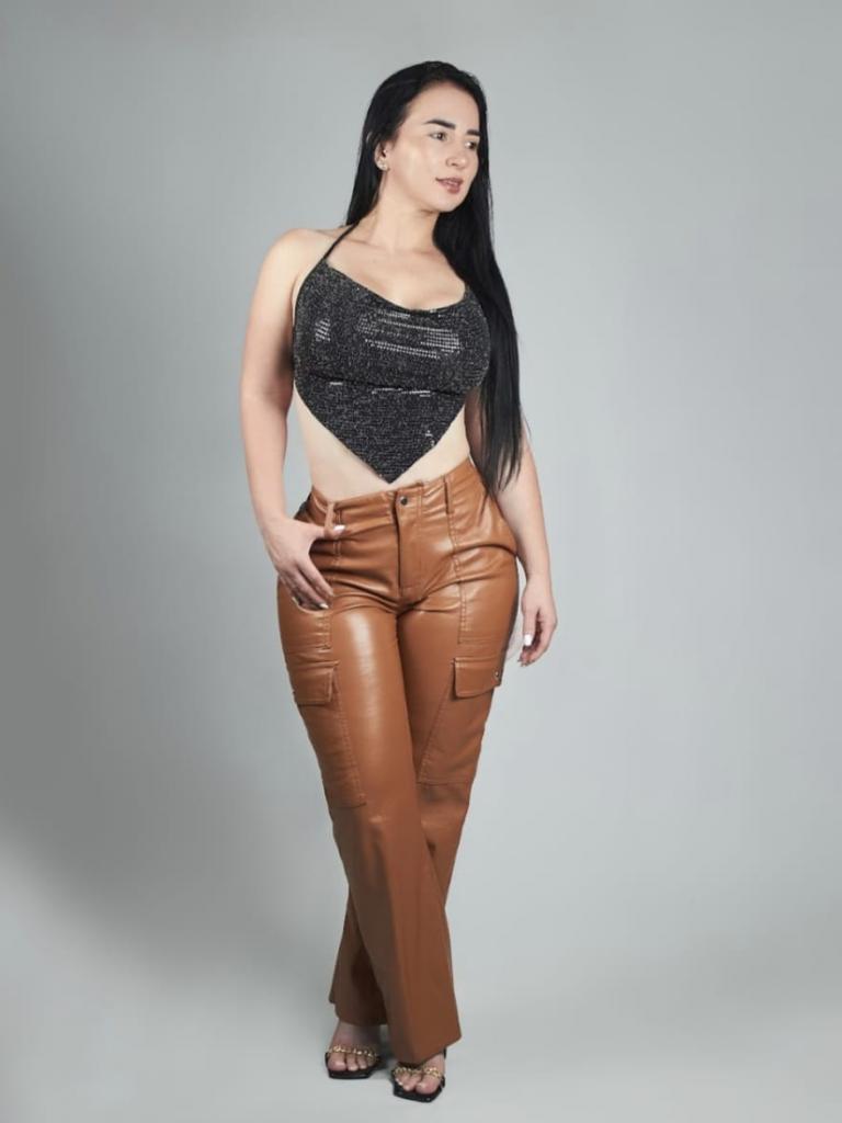 Chica busca chico en Sevilla: 