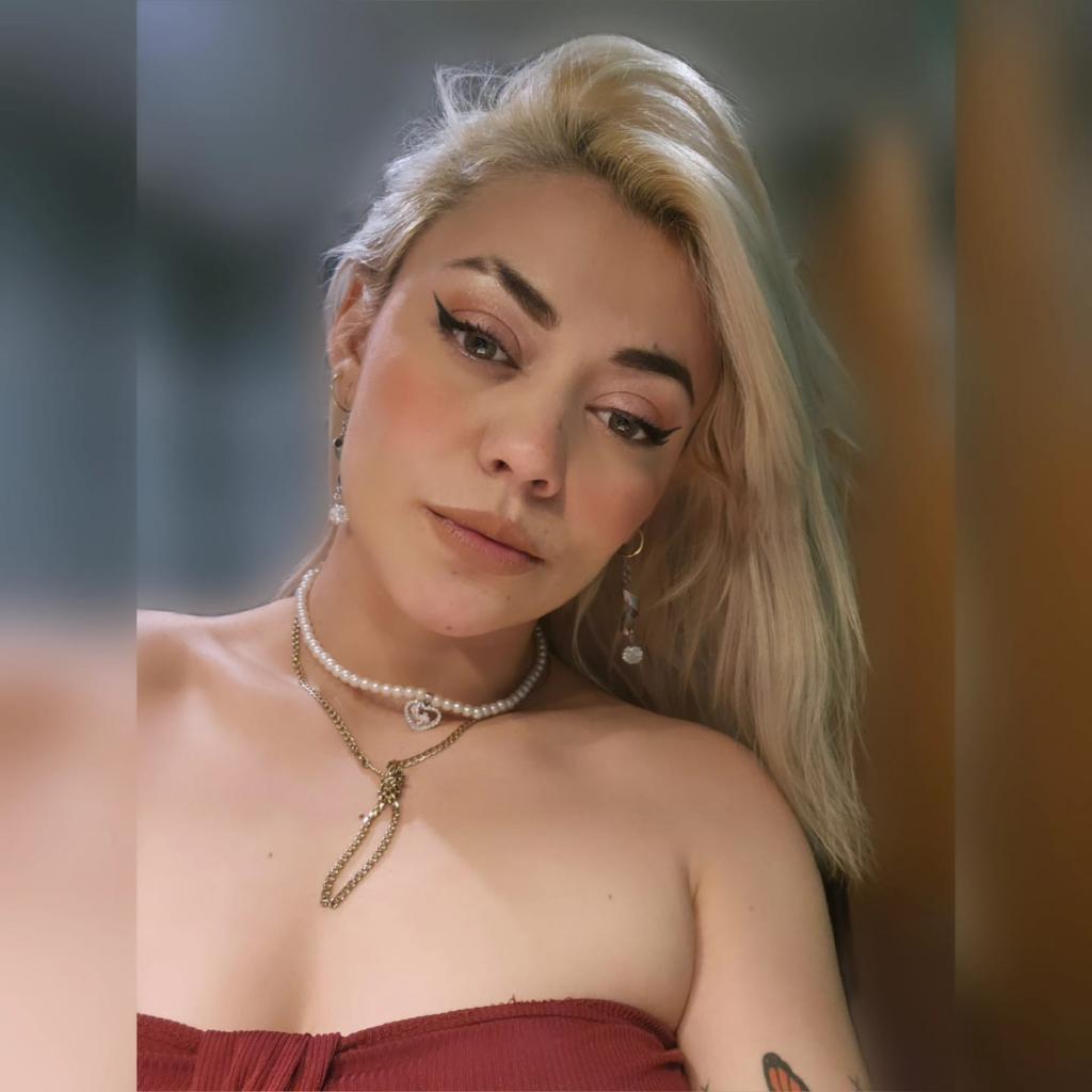 742087568: Chica busca chico en Pontevedra