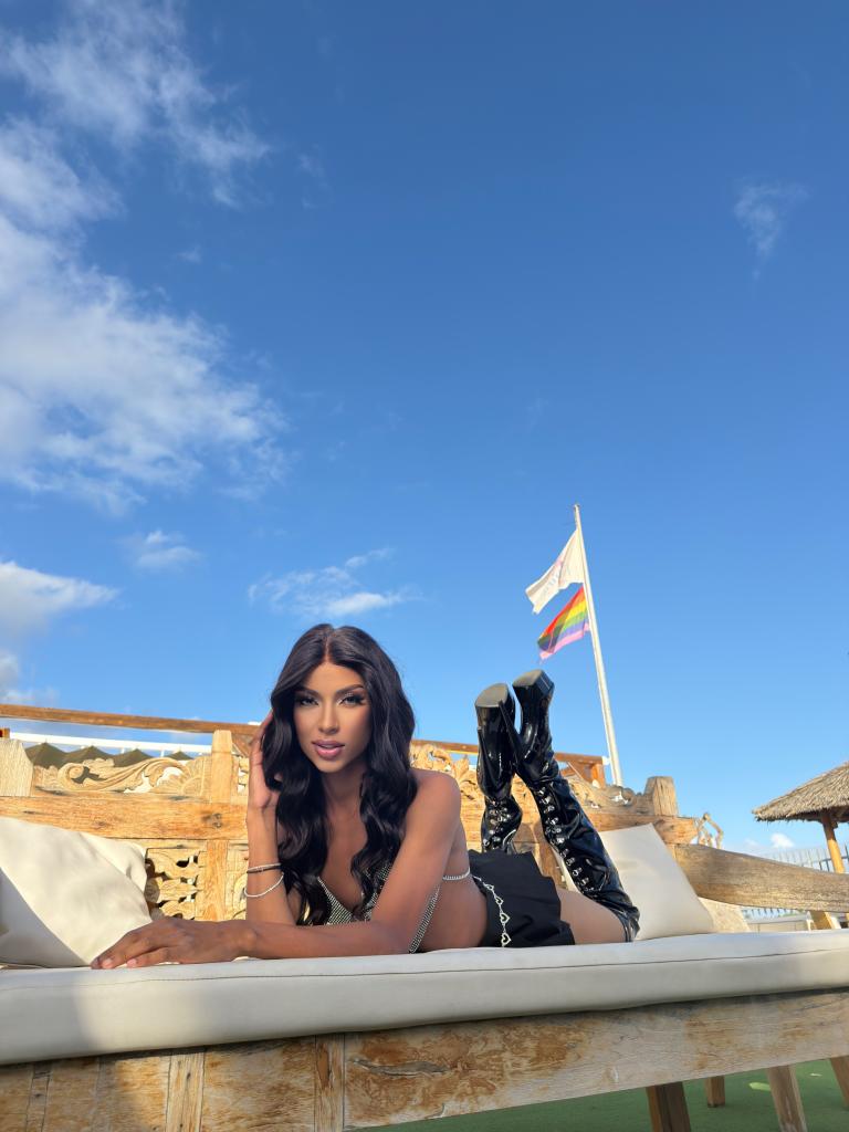 664259785: Travesti en Las Palmas