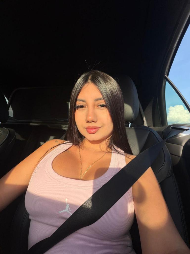 633874842: Chica busca chico en Zaragoza