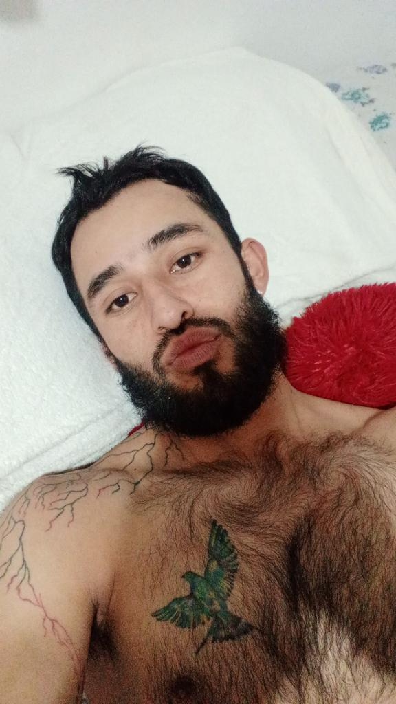 614720977: Chico busca chica en Valladolid