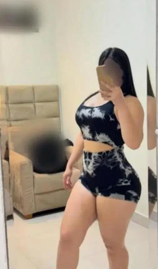641633705: Chica busca chico en Lugo