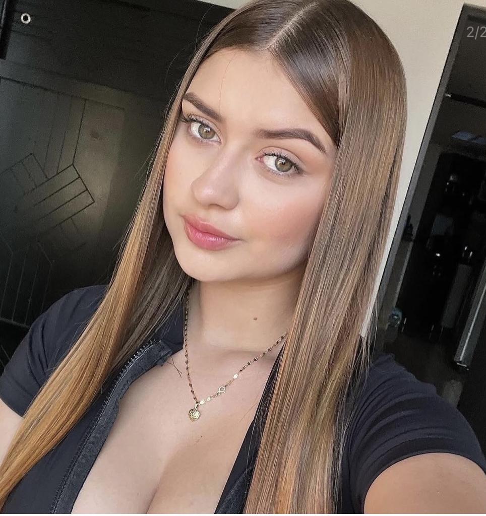 Chica busca chico en Cádiz: 