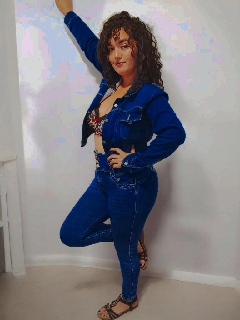 Chica busca chico en Lérida: Chica busca chico