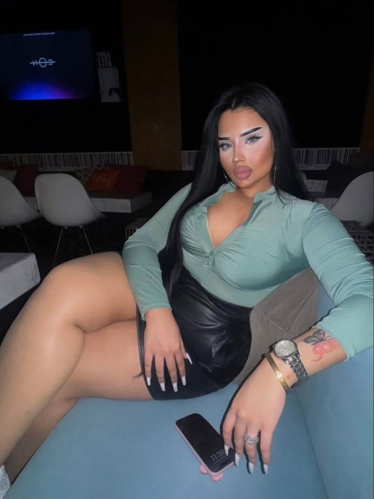 Chica busca chico en Alicante: 