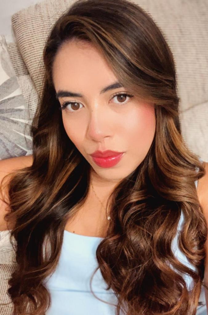 Chica busca chico en Valencia: Chica busca chico