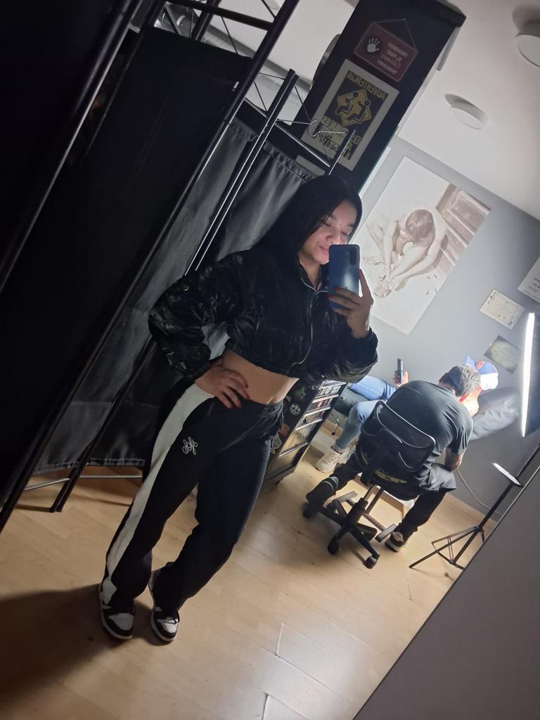 Chica busca chico en Jaén: Chica busca chico