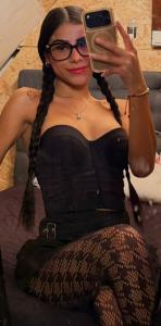613664258: Chica busca chico en Málaga