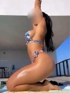 653527055: Chica busca chico en Málaga