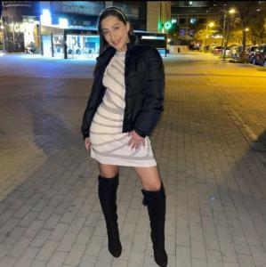 611231703: Chica busca chico en Alicante
