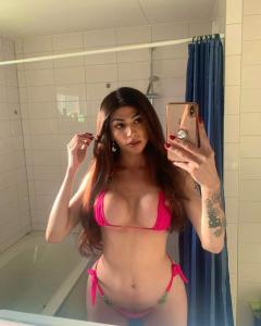 697497122: Transexual en Valencia