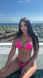 658723566: Chica busca chico en Barcelona
