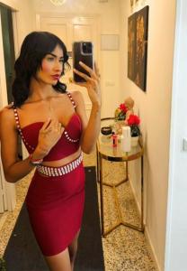 631164996: Chica busca chico en Mallorca