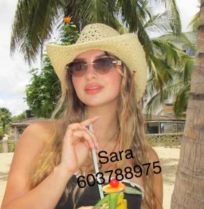 603788975: Chica busca chico en Cádiz