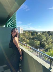 666314466: Chica busca chico en Ibiza