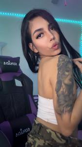 615976183: Chica busca chico en Madrid