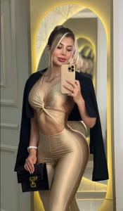 627507647: Chica busca chico en Barcelona
