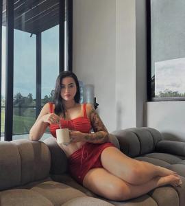 641694173: Chica busca chico en Mallorca