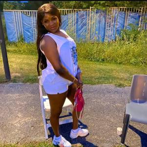670372001: Chica busca chico en Valencia