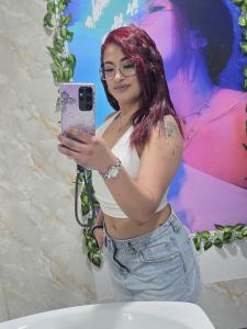 618931108: Chica busca chico en Murcia