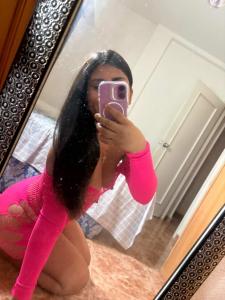 610662578: Chica busca chico en Almería