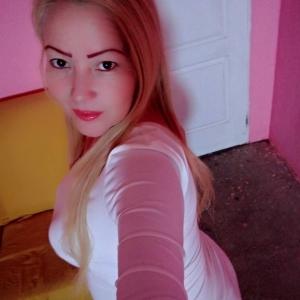 613884062: Chica busca chico en Murcia