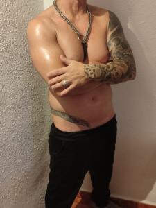 675404990: Chico busca chica en Valencia