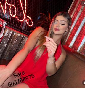 603788975: Chica busca chico en Cádiz