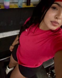 663415579: Chica busca chico en León