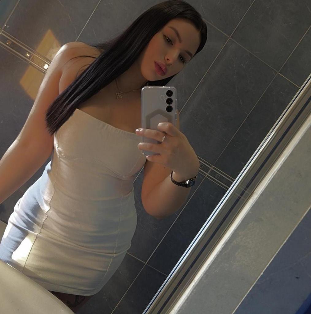 Chica busca chico en Valencia: Chica busca chico