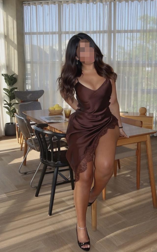 Chica busca chico en Ibiza: 