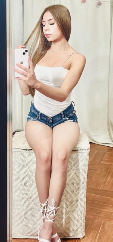 Chica busca chico en Cádiz: 