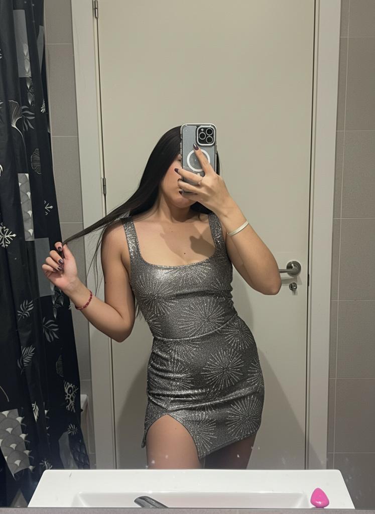 Chica busca chico en Almería: 