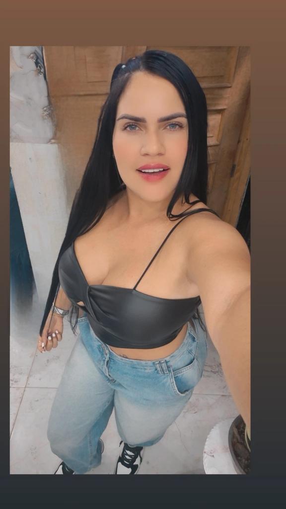 610113584: Chica busca chico en Almería