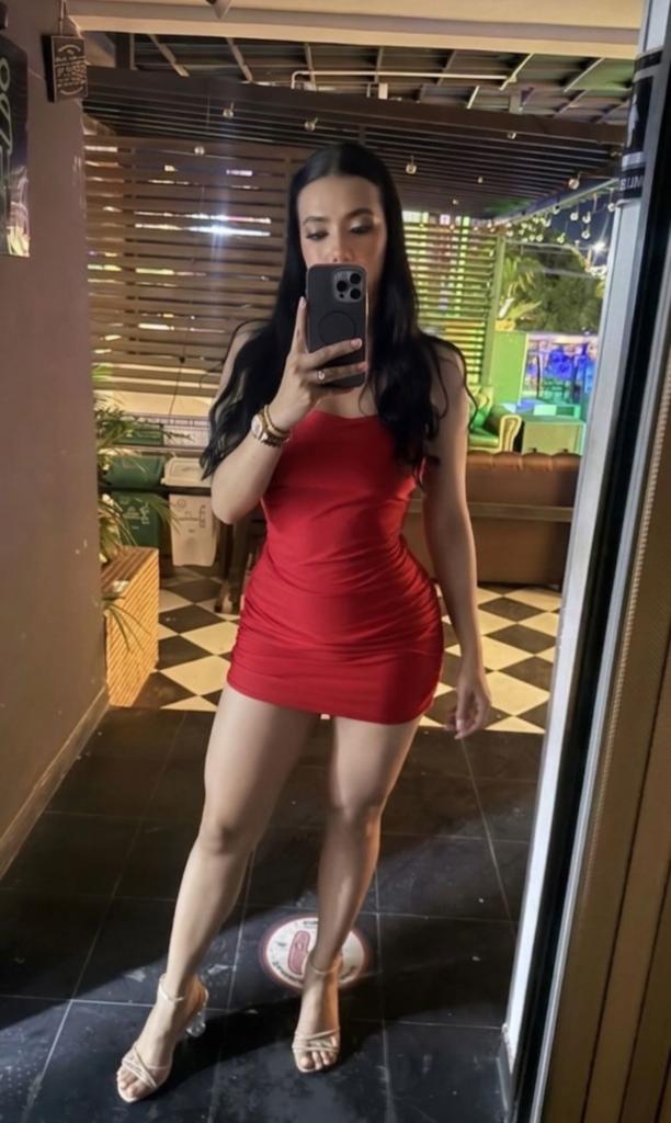 632948091: Chica busca chico en Málaga