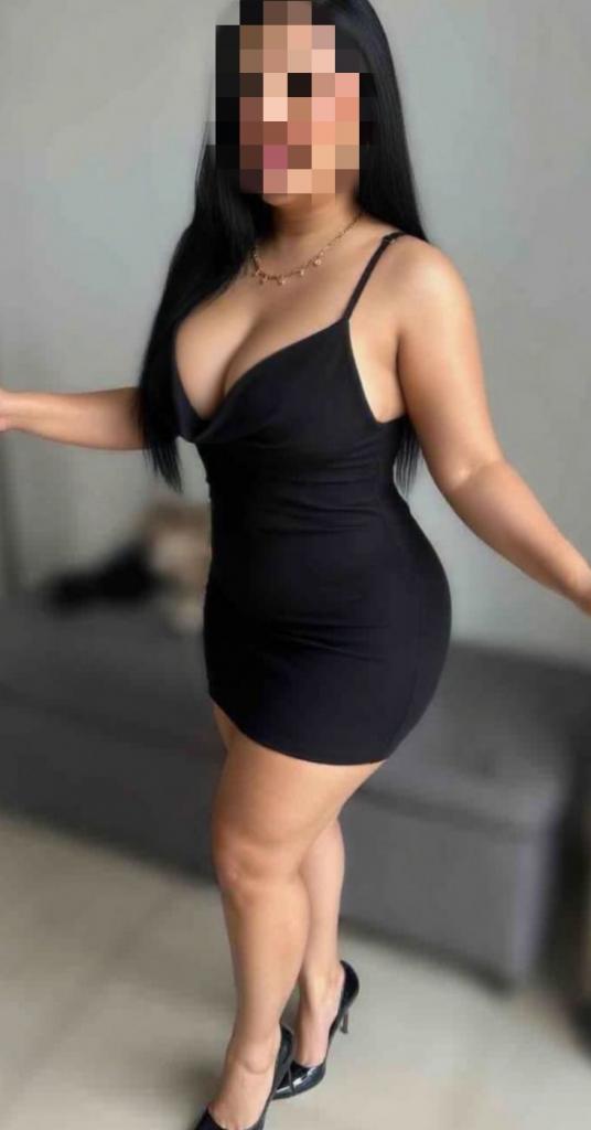 743094315: Chica busca chico en Murcia