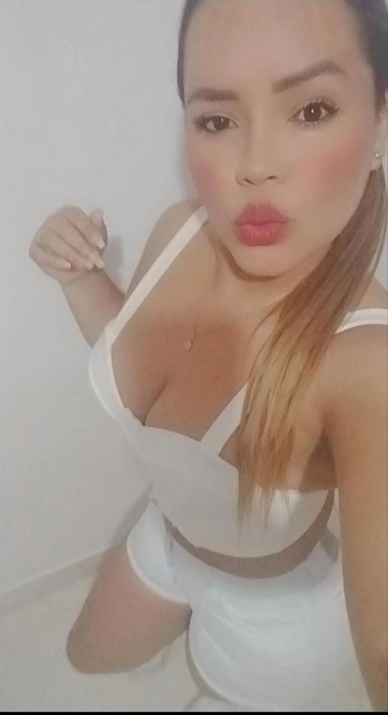 Chica busca chico en Barcelona: 
