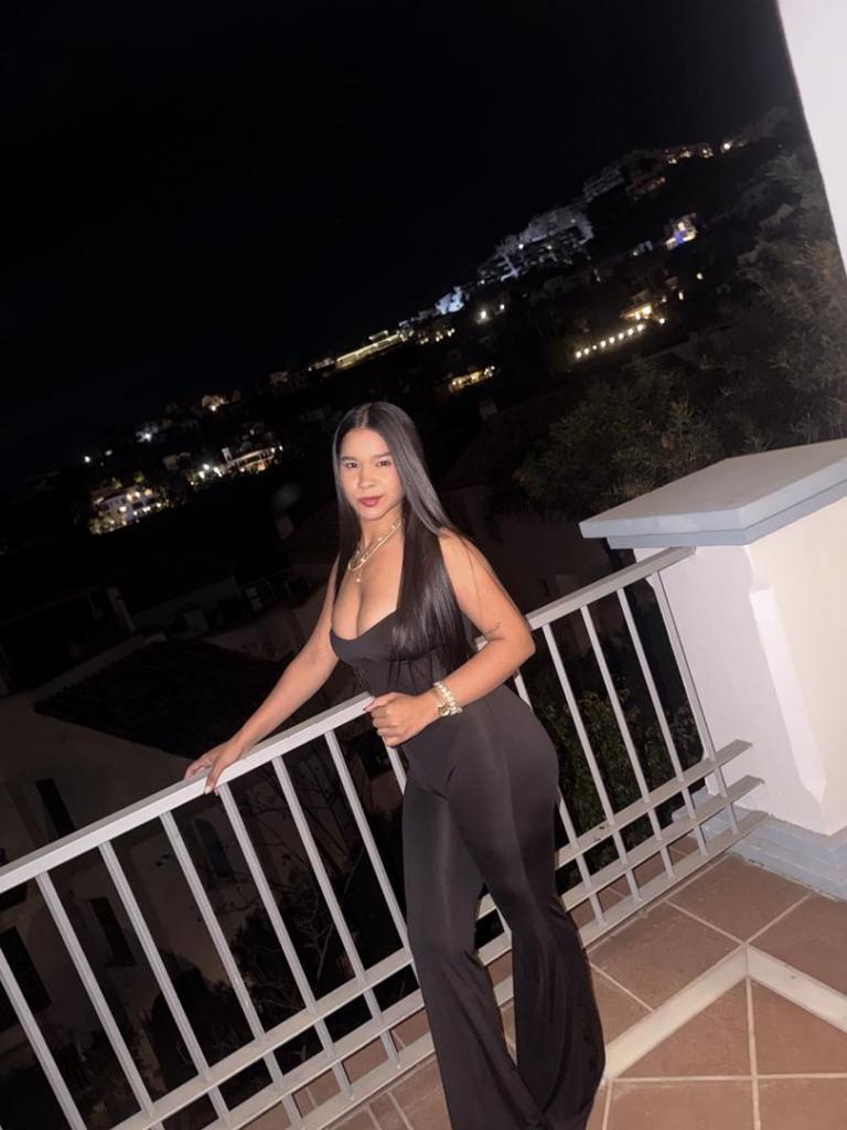 632265530: Chica busca chico en Málaga