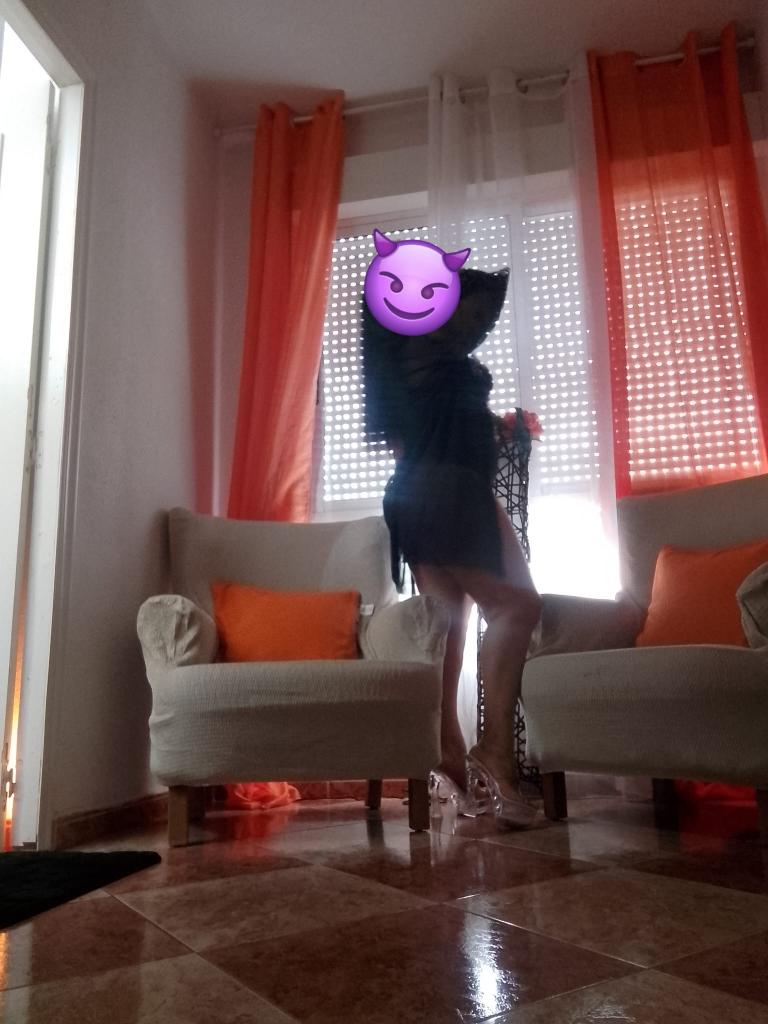 Chica busca chico en Murcia: 