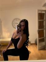 614302054: Chica busca chico en Murcia